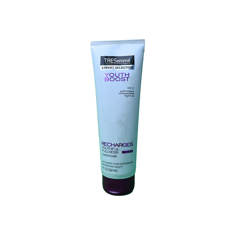TRESEMME CONDITIONR youth boost 266ML